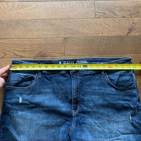 ✨50% OFF✨ Reitman’s Jean Shorts - Picture 8 of 11